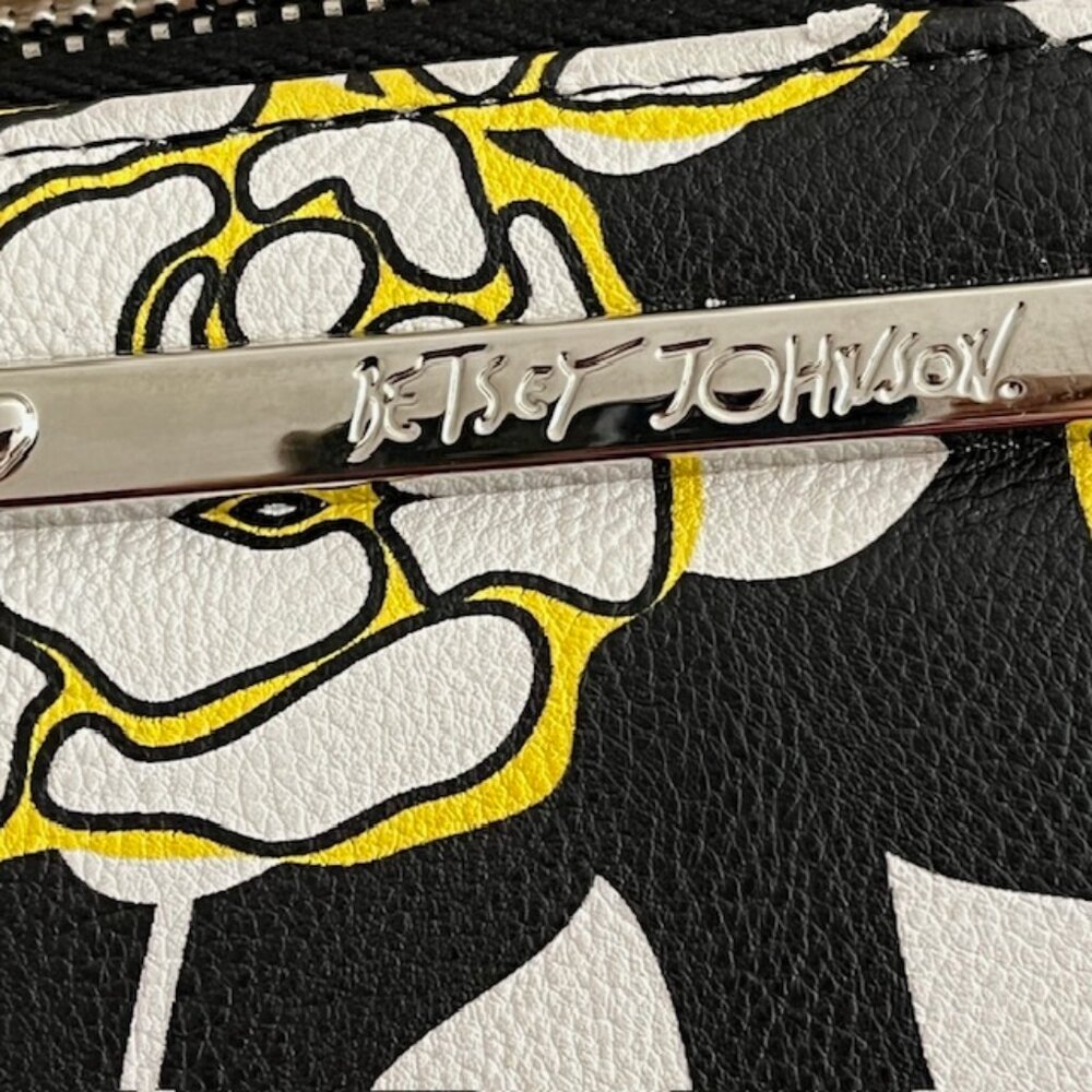 Like New Betsey Johnson Wristlet. Clutch, Wallet, Black, Yellow, and White. - Picture 2 of 6